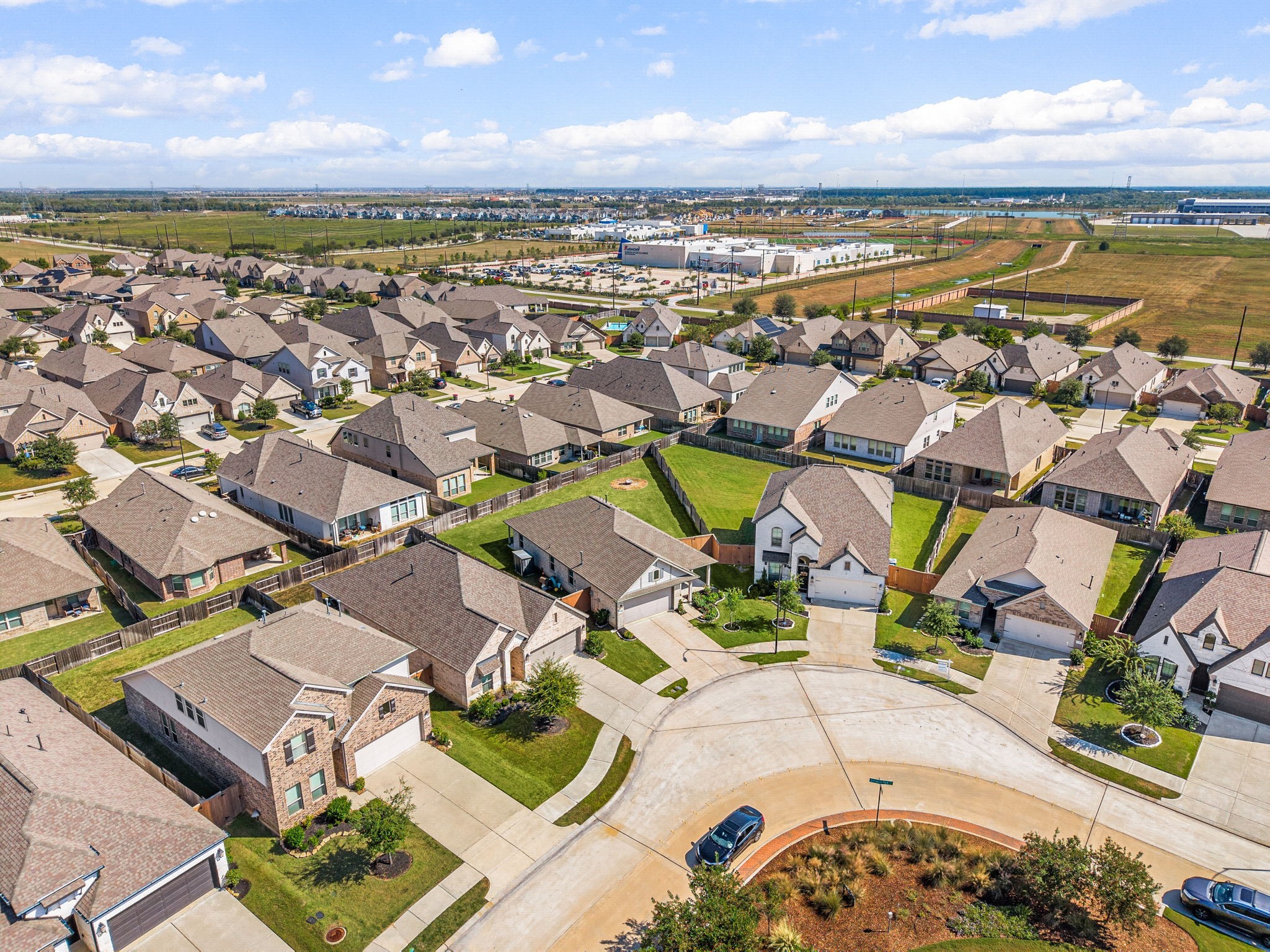 23002 Blackstone Park Road Katy, TX 77493 - Photo 32 of 36 an aerial view of a building with outdoor space