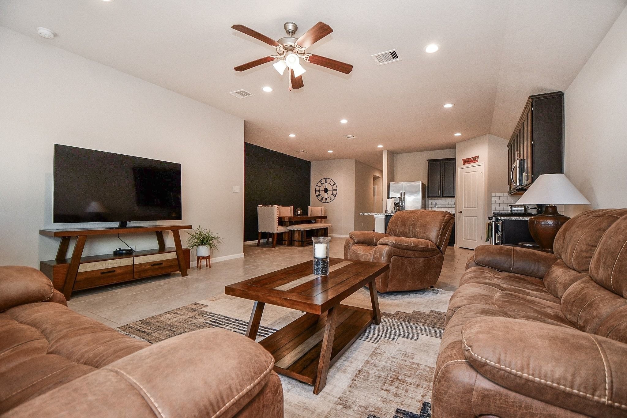 2631 Half Dome Drive Rosharon, TX 77583 - Photo 9 of 32