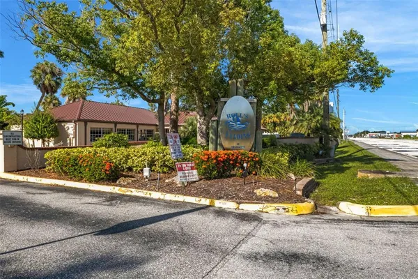 $189,995 | 23465 Harbor View Road, Unit 225, Punta Gorda, FL 33980