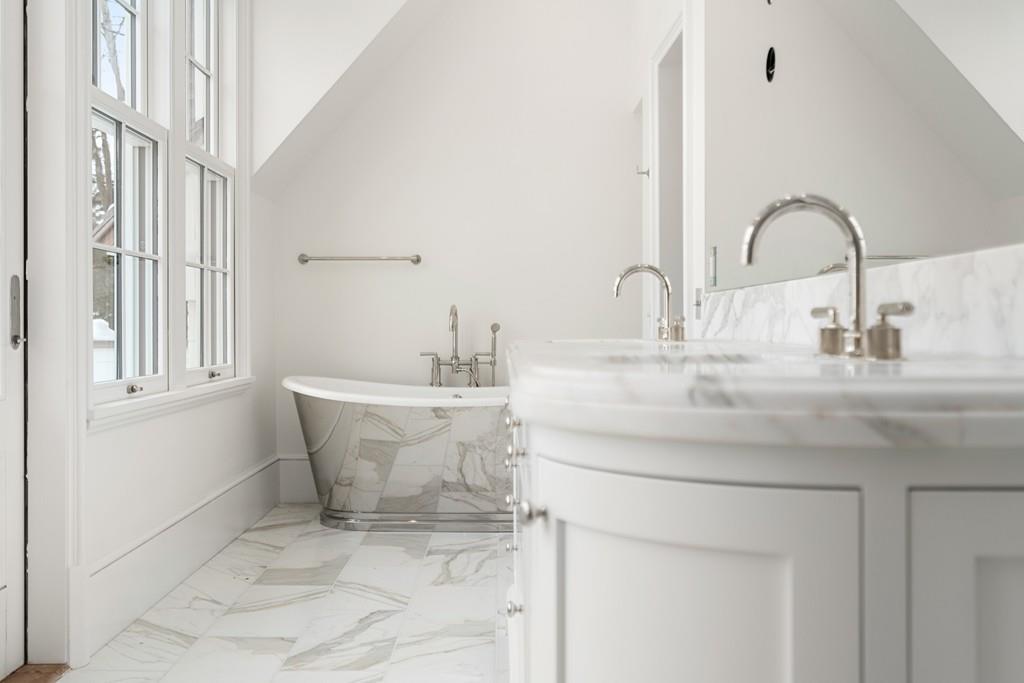 1-11 Kenilworth Road Wellesley, MA 02482 - Photo 12 of 14