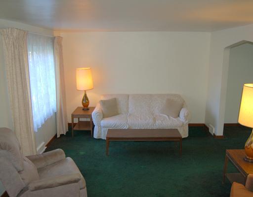 213 Fox Chapel Road Pittsburgh, PA 15238 - Photo 3 of 9 Living Room.