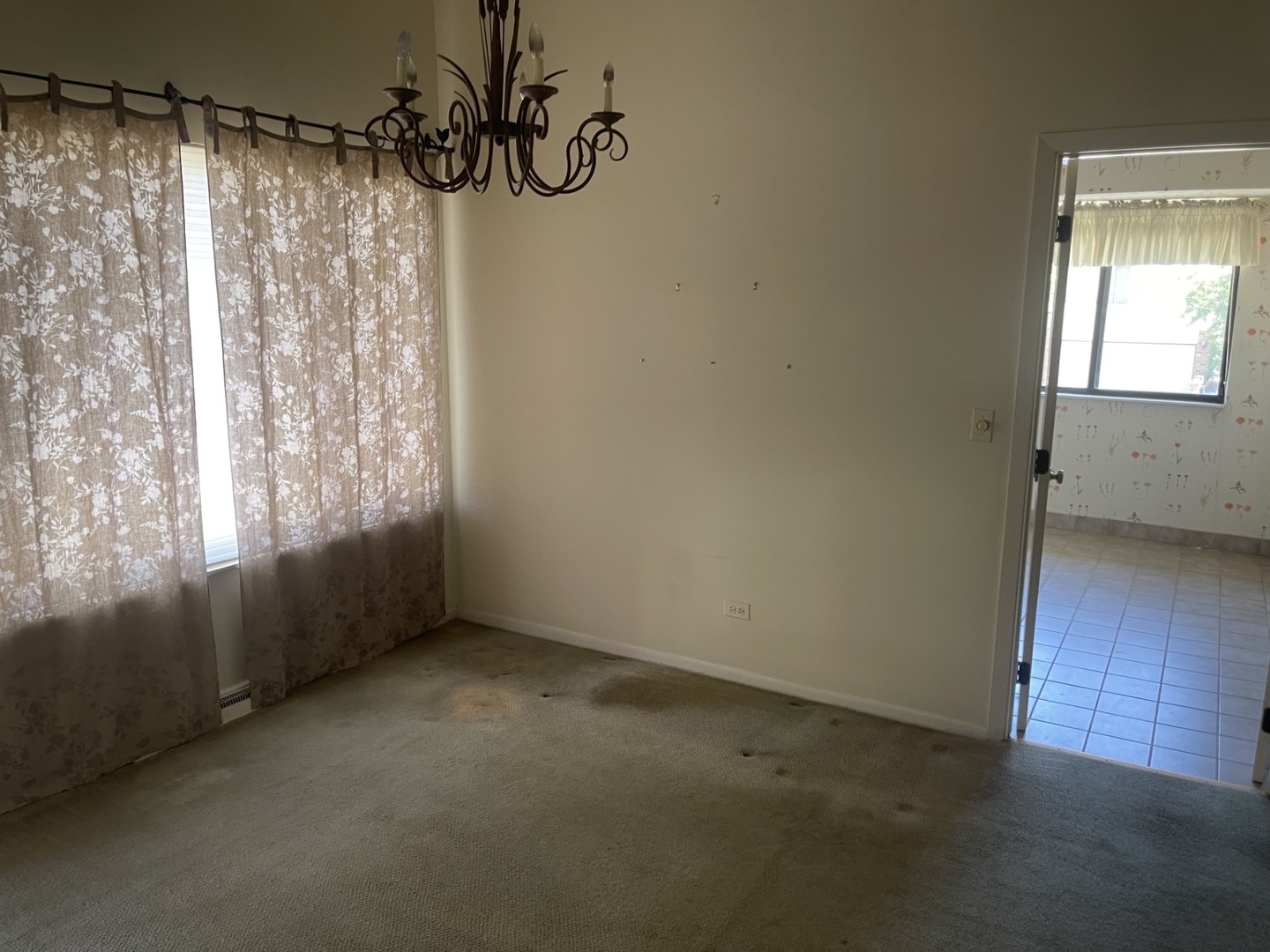 43 Portwine Road Willowbrook, IL 60527 - Photo 5 of 22 Gallery Image 5