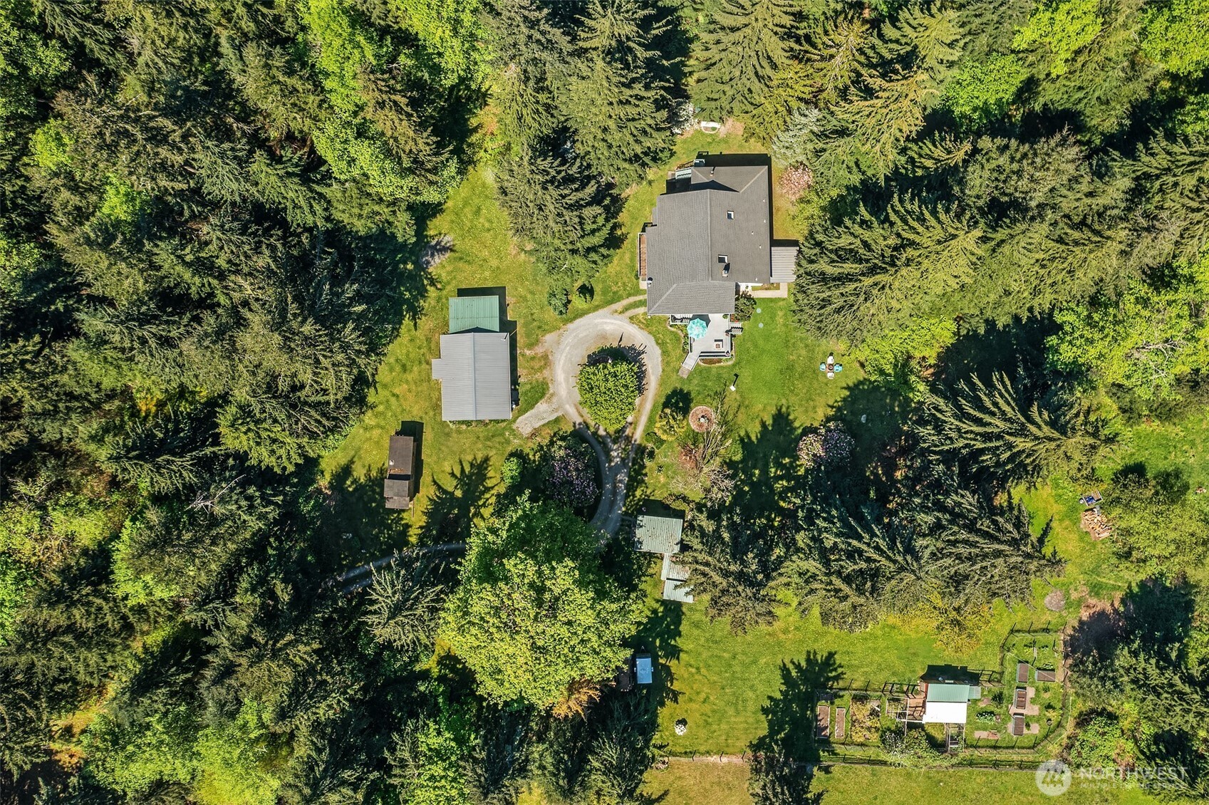 27428 97th Avenue Southwest Vashon, WA 98070 - Photo 28 of 33