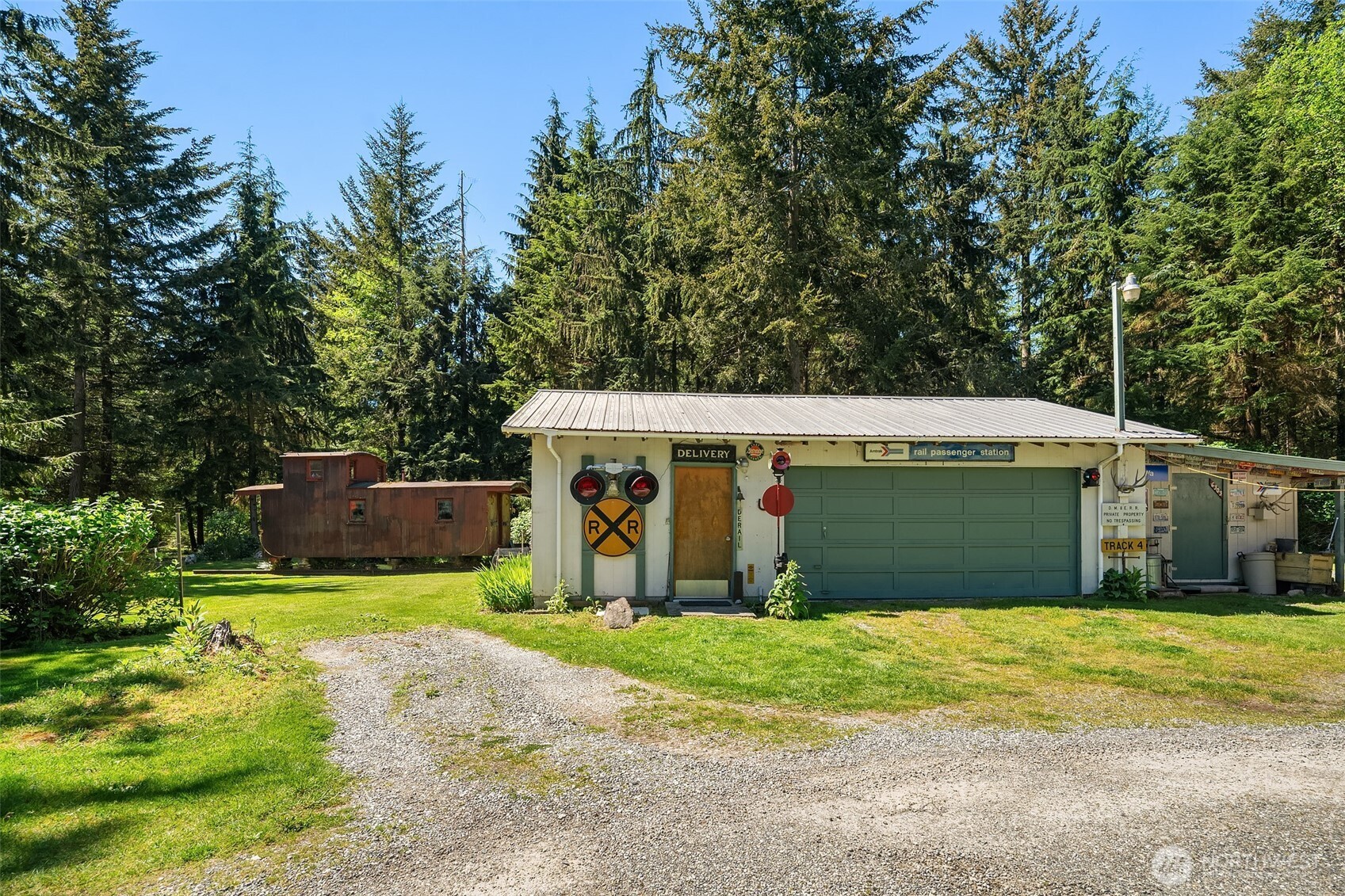27428 97th Avenue Southwest Vashon, WA 98070 - Photo 29 of 33