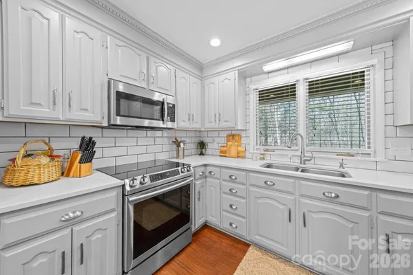 $715,000 | 208 Falcon Drive, Concord, NC 28025