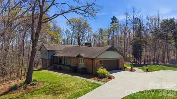 $715,000 | 208 Falcon Drive, Concord, NC 28025