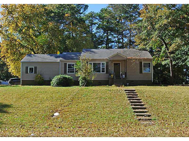121 Chert Road Marietta, GA 30062 - Photo 1 of 1 Exterior Front.