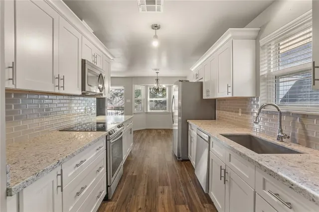 $1,875 | 6149 Bellaire Drive, New Orleans, LA 70124