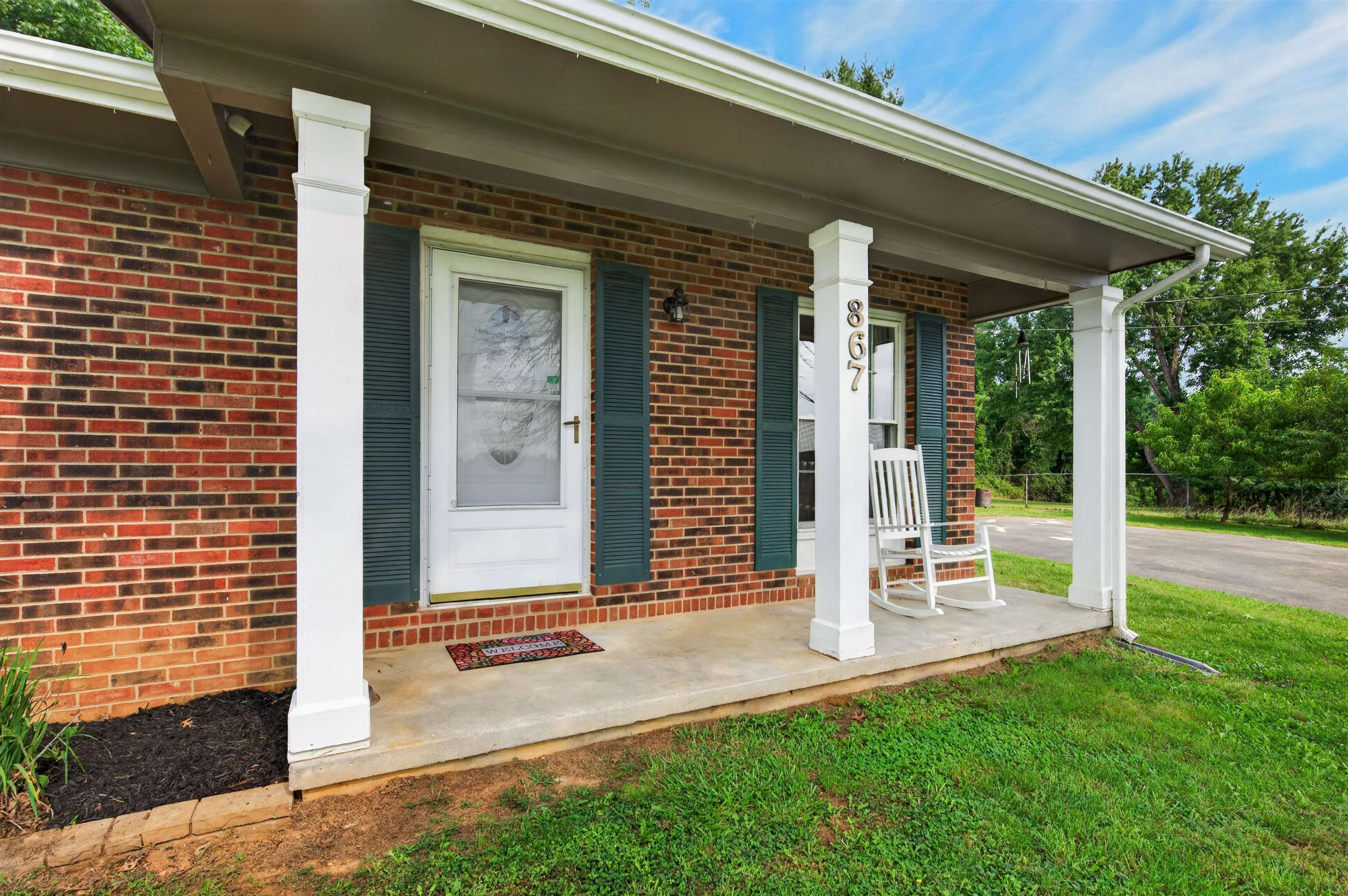 867 Switchback Road Christiansburg, VA 24073 - Photo 5 of 64 Gallery Image 5