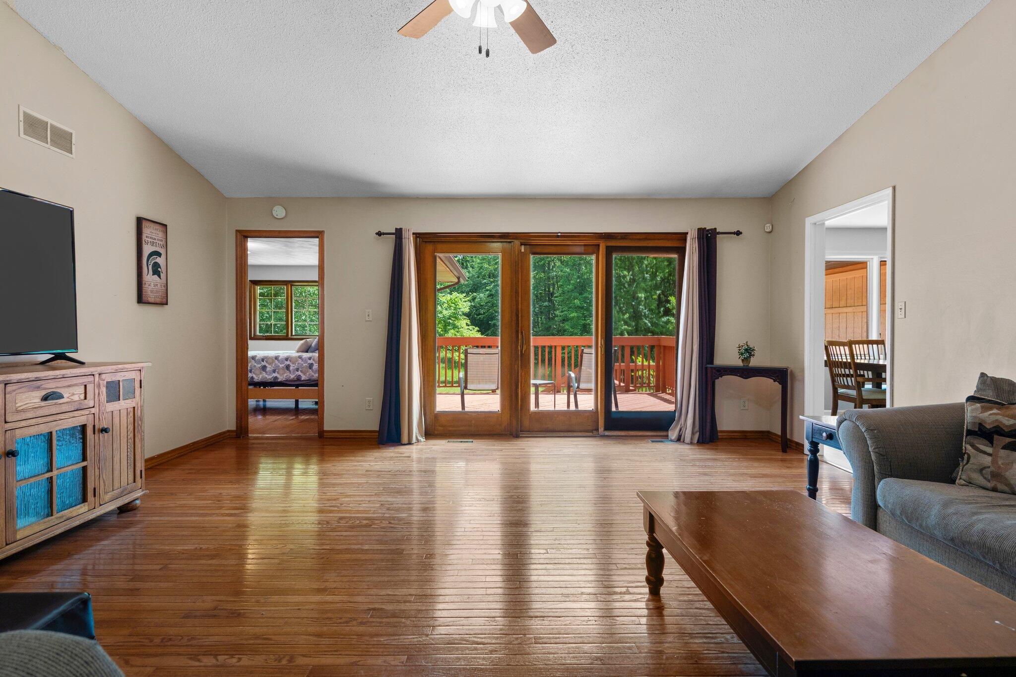 9210 Willow Road Willis, MI 48191 - Photo 12 of 55 21-web-or-mls-APH06496