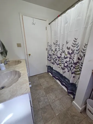 $265,000 | N10280 Deer Lake Road, Crivitz, WI 54114