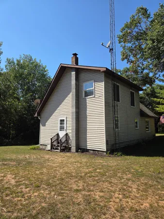$265,000 | N10280 Deer Lake Road, Crivitz, WI 54114