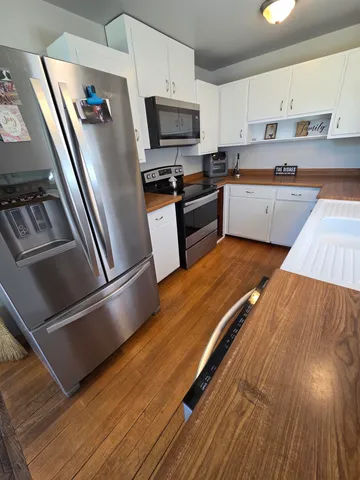 $265,000 | N10280 Deer Lake Road, Crivitz, WI 54114