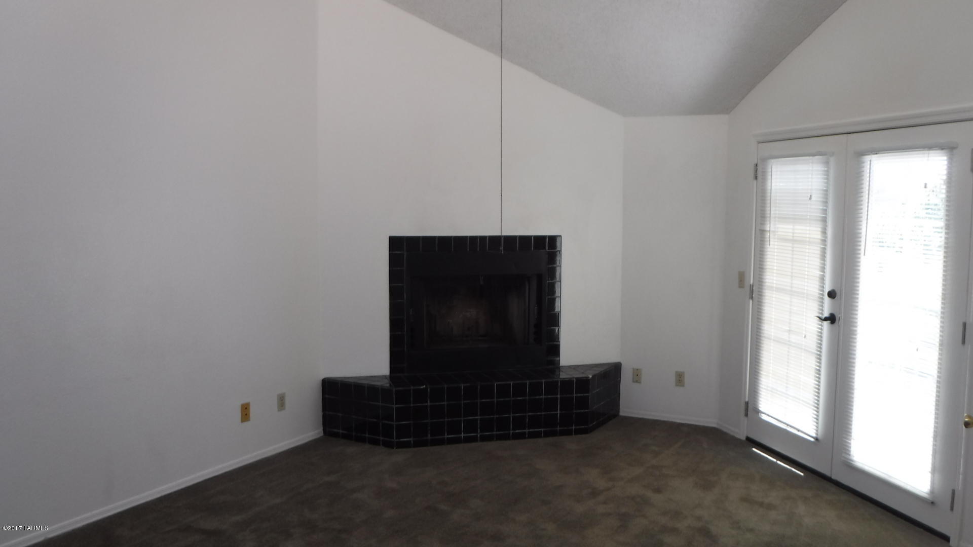 1200 East River Road, Unit J133 Tucson, AZ 85718 - Photo 7 of 33