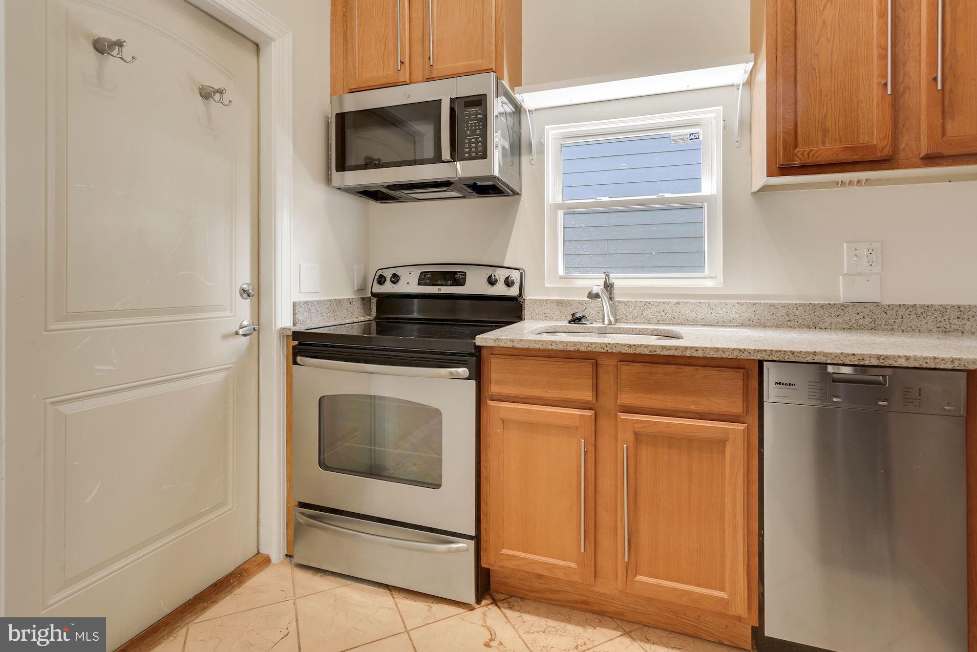 301 Seaton Place Northeast, Unit 3 Washington, DC 20002 - Photo 17 of 32