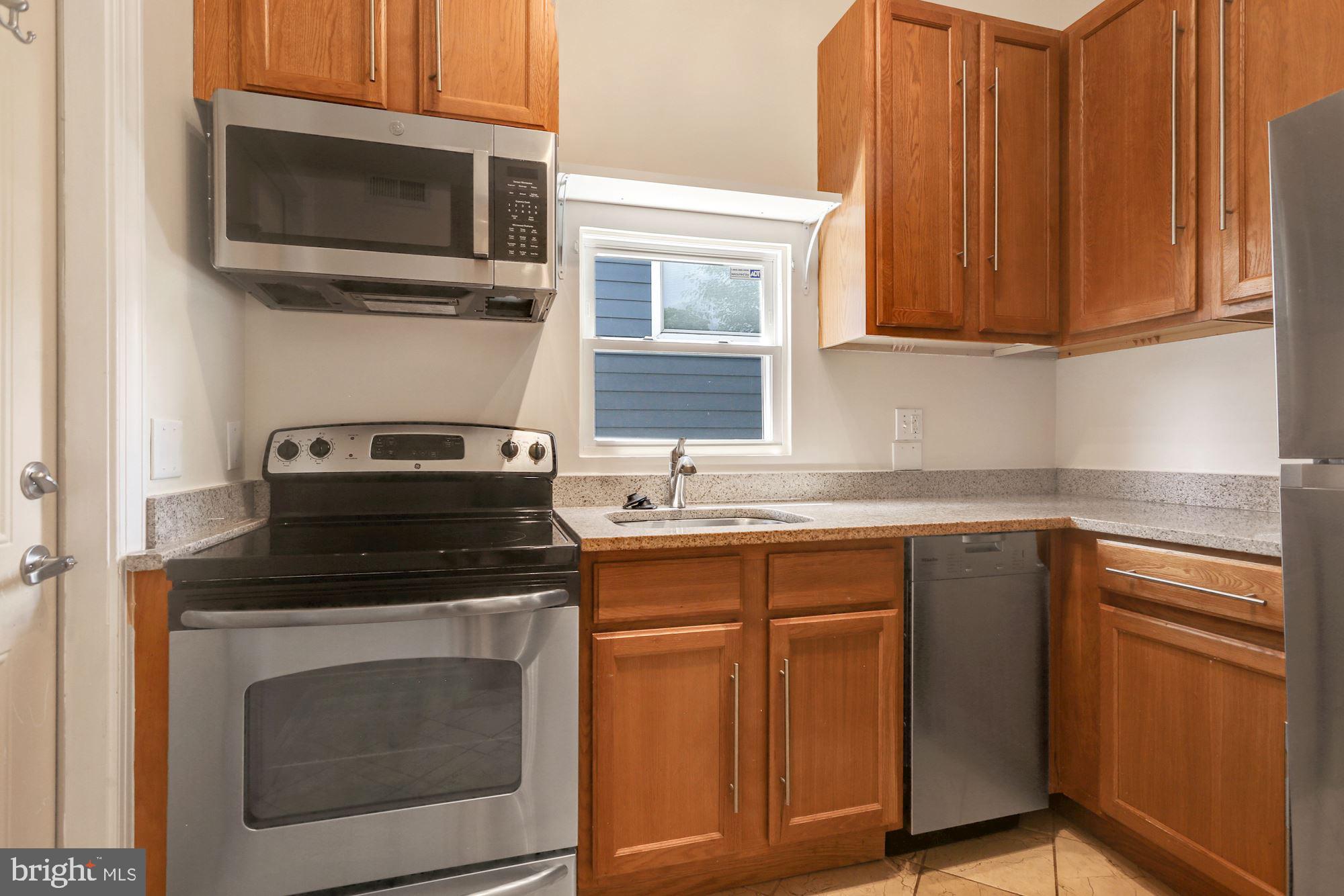 301 Seaton Place Northeast, Unit 3 Washington, DC 20002 - Photo 18 of 32