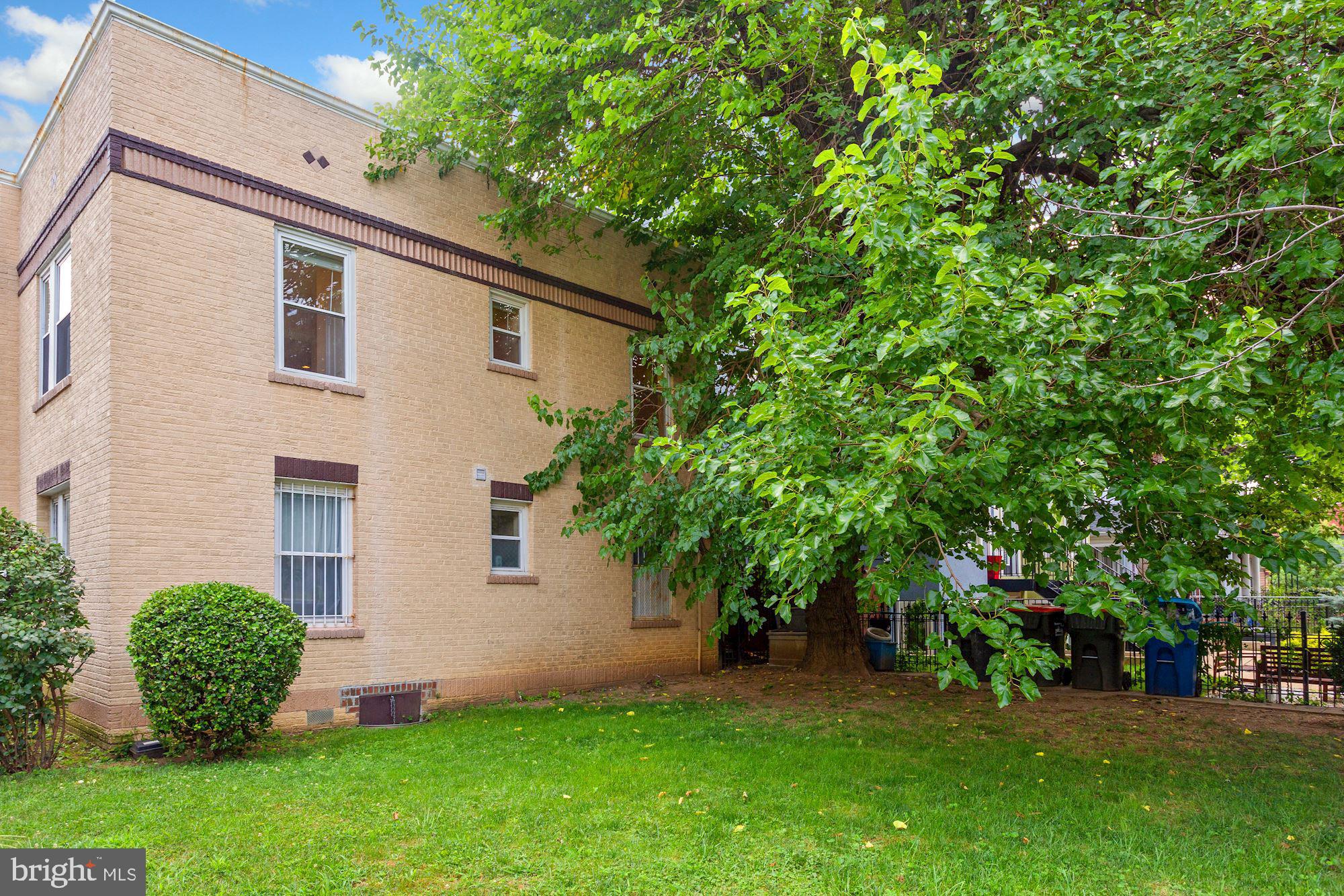 301 Seaton Place Northeast, Unit 3 Washington, DC 20002 - Photo 23 of 32
