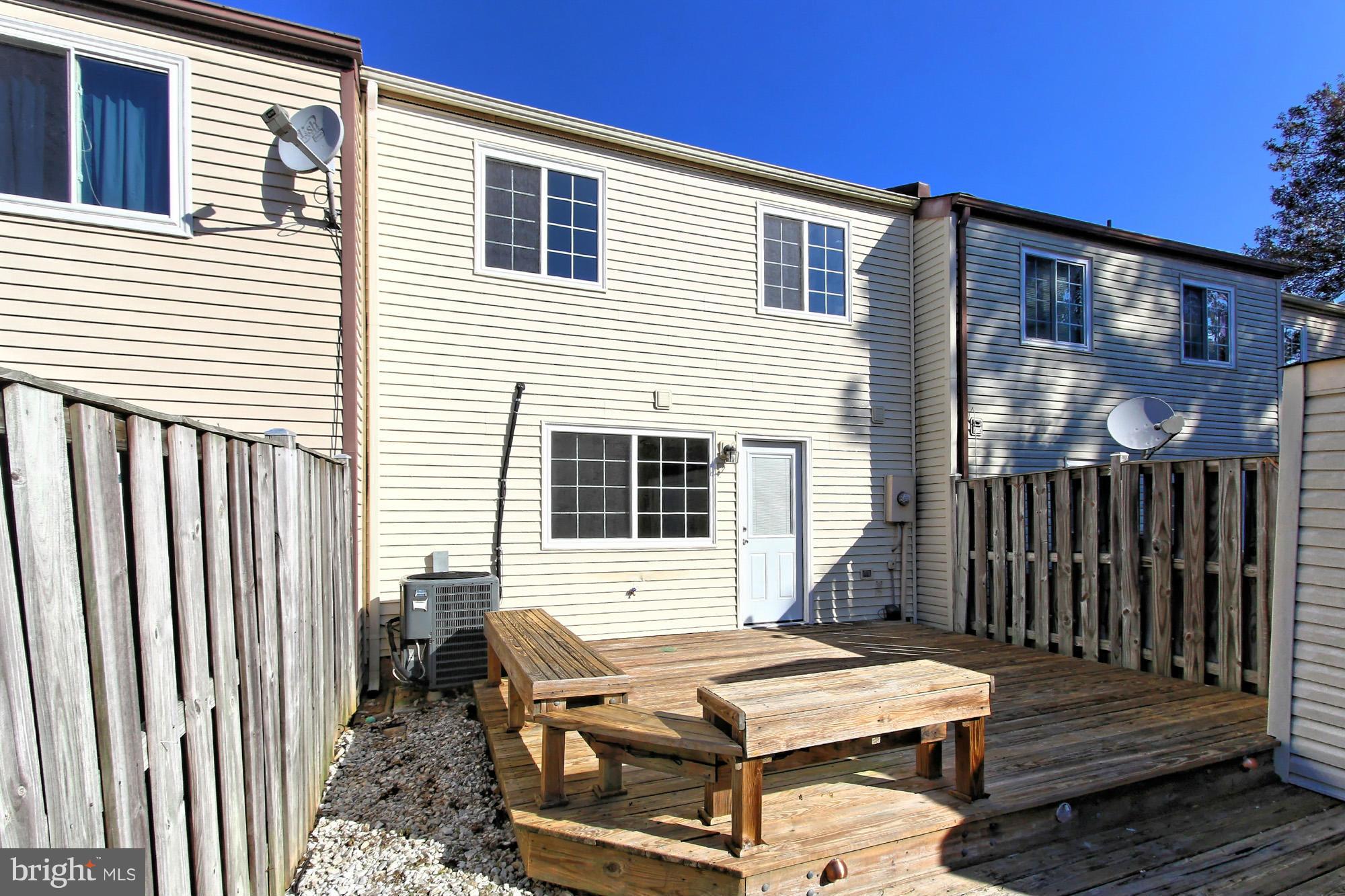 8307 Bark Tree Court Springfield, VA 22153 - Photo 26 of 29 Exterior (Rear)