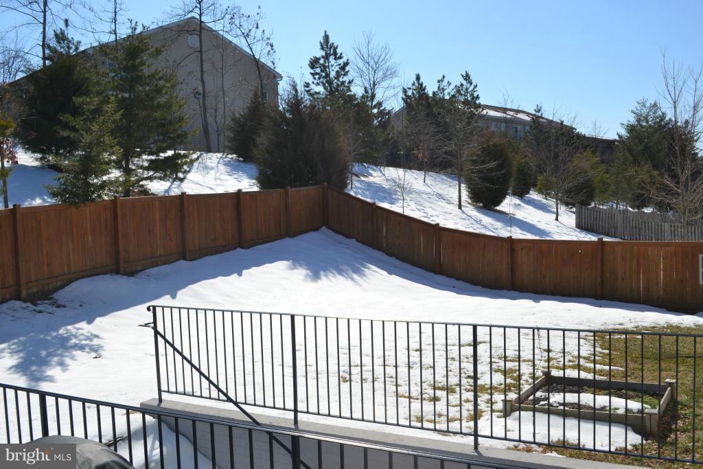 4145 Agency Loop Triangle, VA 22172 - Photo 24 of 24 a view of a balcony