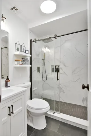 $269,900 | 900 Captains Cove Court, Unit 2, Salem, SC 29676