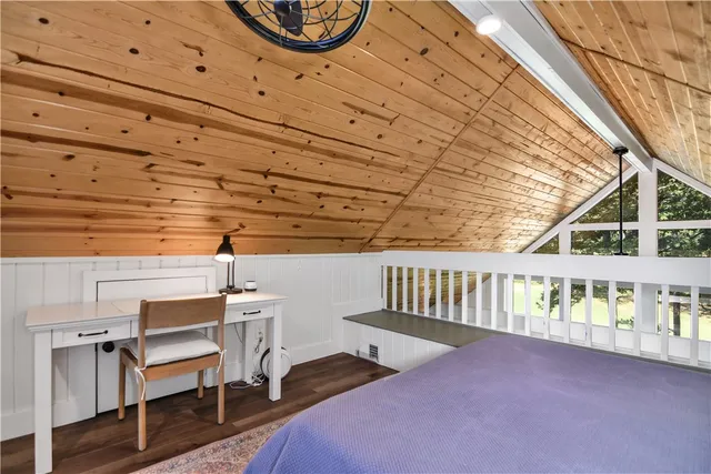 $269,900 | 900 Captains Cove Court, Unit 2, Salem, SC 29676