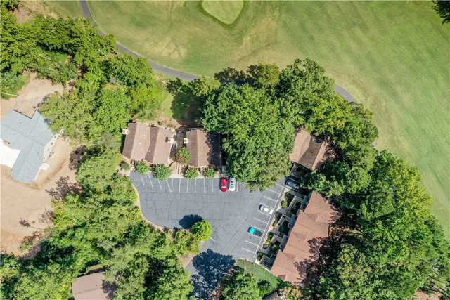 $269,900 | 900 Captains Cove Court, Unit 2, Salem, SC 29676