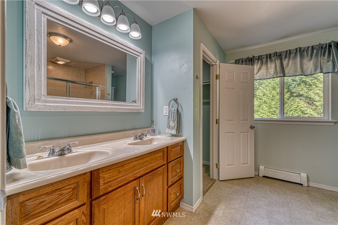 1497 Southwest Cook Road Port Orchard, WA 98367 - Photo 23 of 35 Gallery Image 23