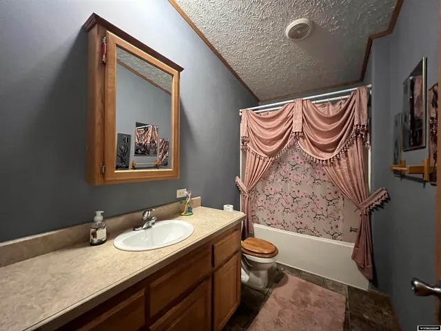 $279,000 | 85 Burlington Street, Lysite, WY 82642