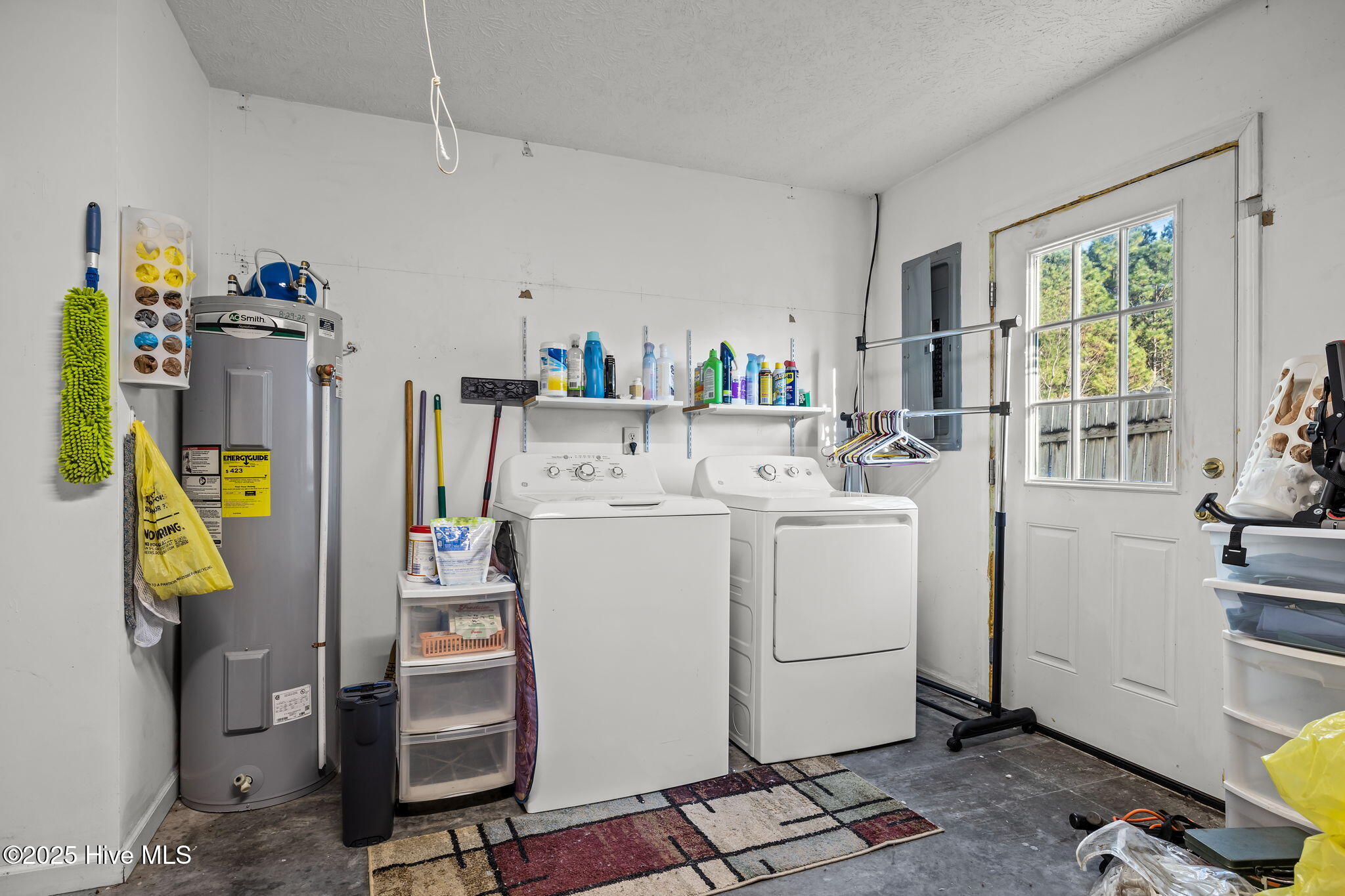 332 Foxhall Road Newport, NC 28570 - Photo 26 of 45 Garage / Washer-Dryer