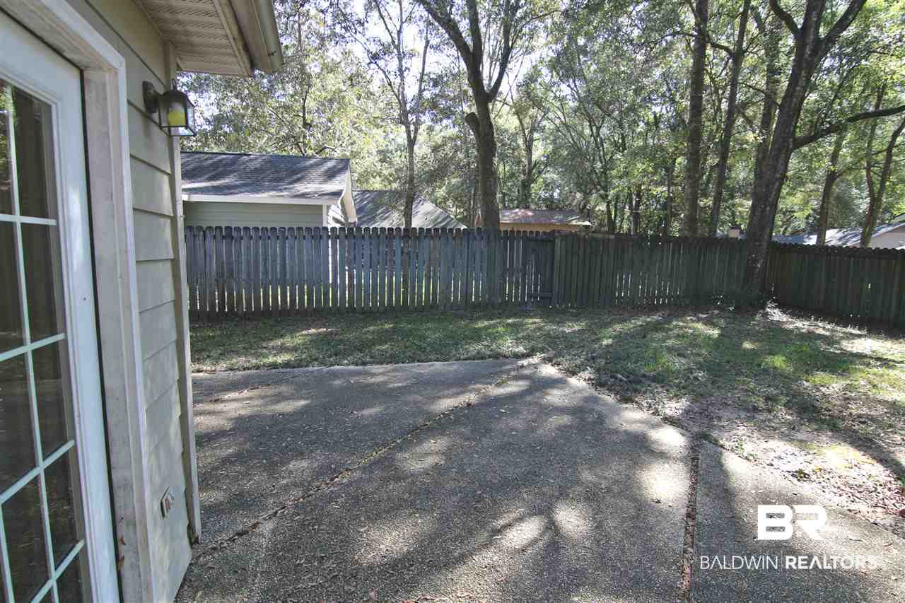 136 Montclair Loop Daphne, AL 36526 - Photo 12 of 20