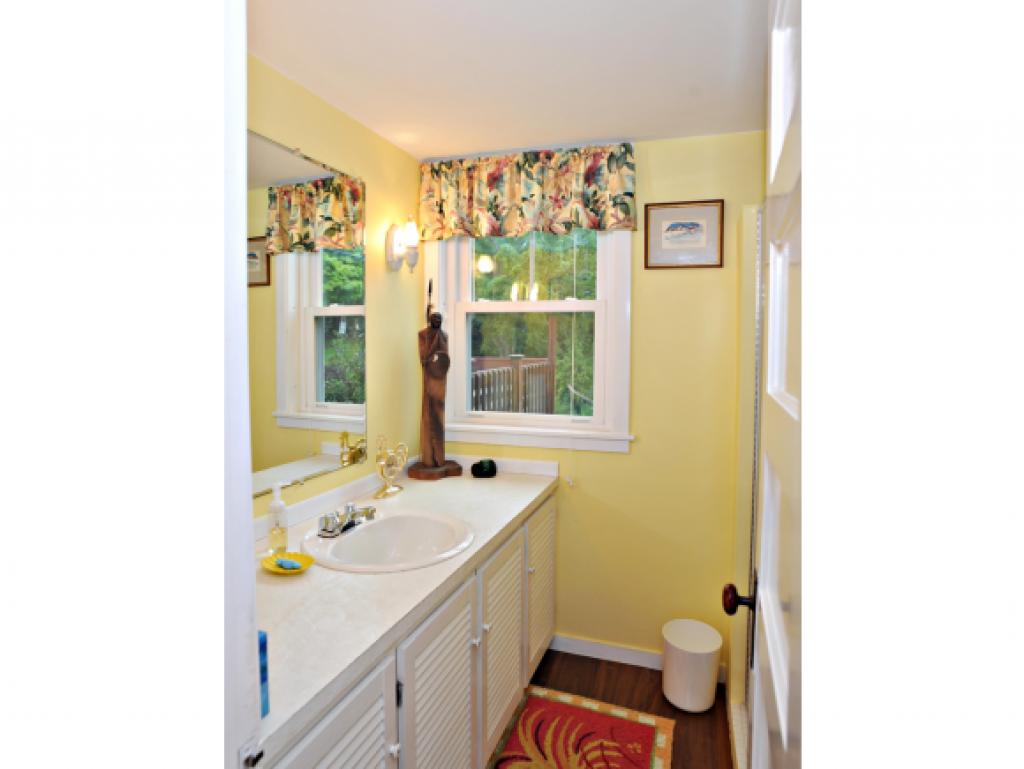 109 Main Street Atkinson, NH 03811 - Photo 16 of 28 Gallery Image 16
