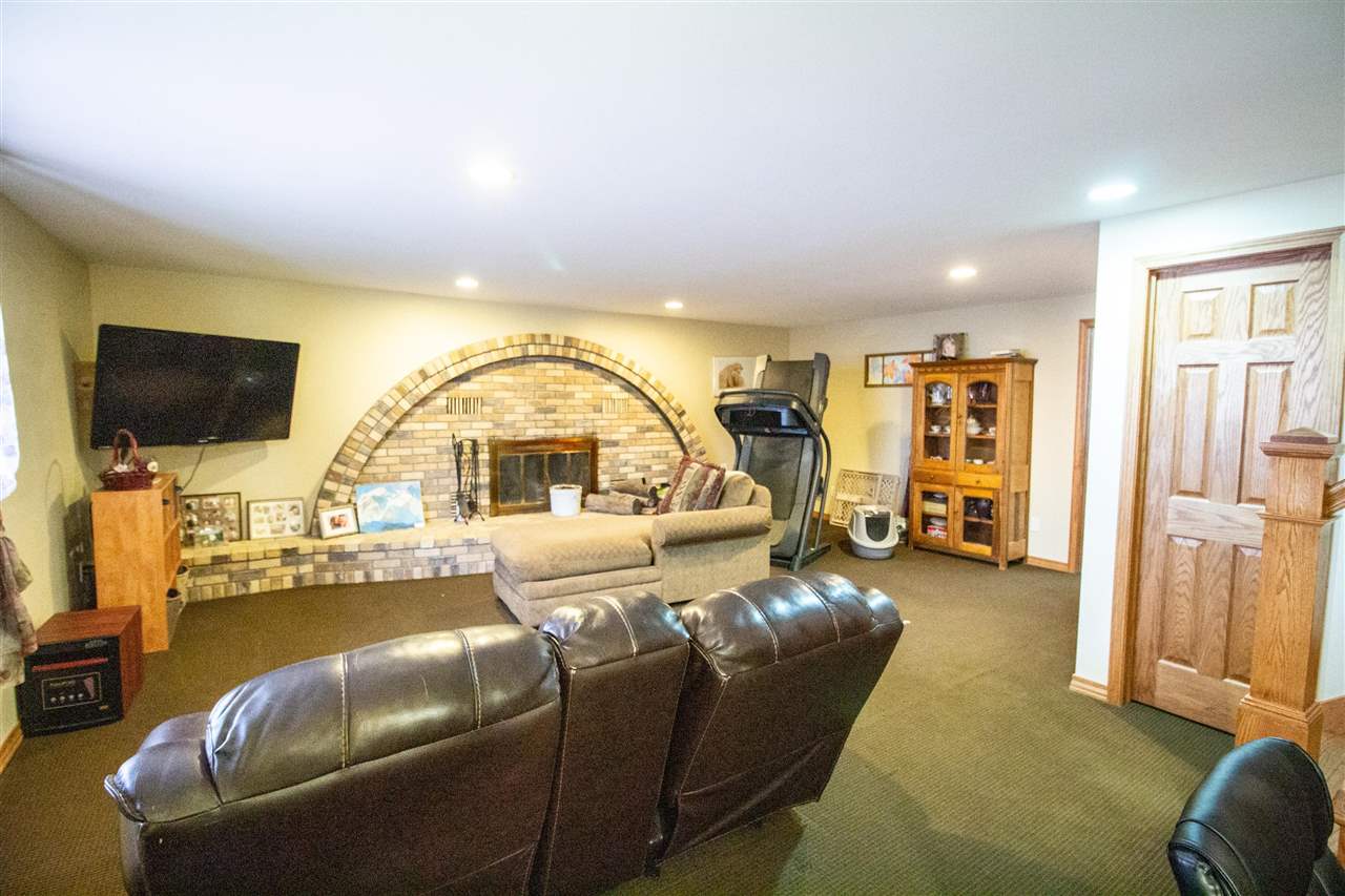15210 Bueche Road Chesaning, MI 48616 - Photo 32 of 49 50069037-31.JPG