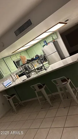 a close view of sink