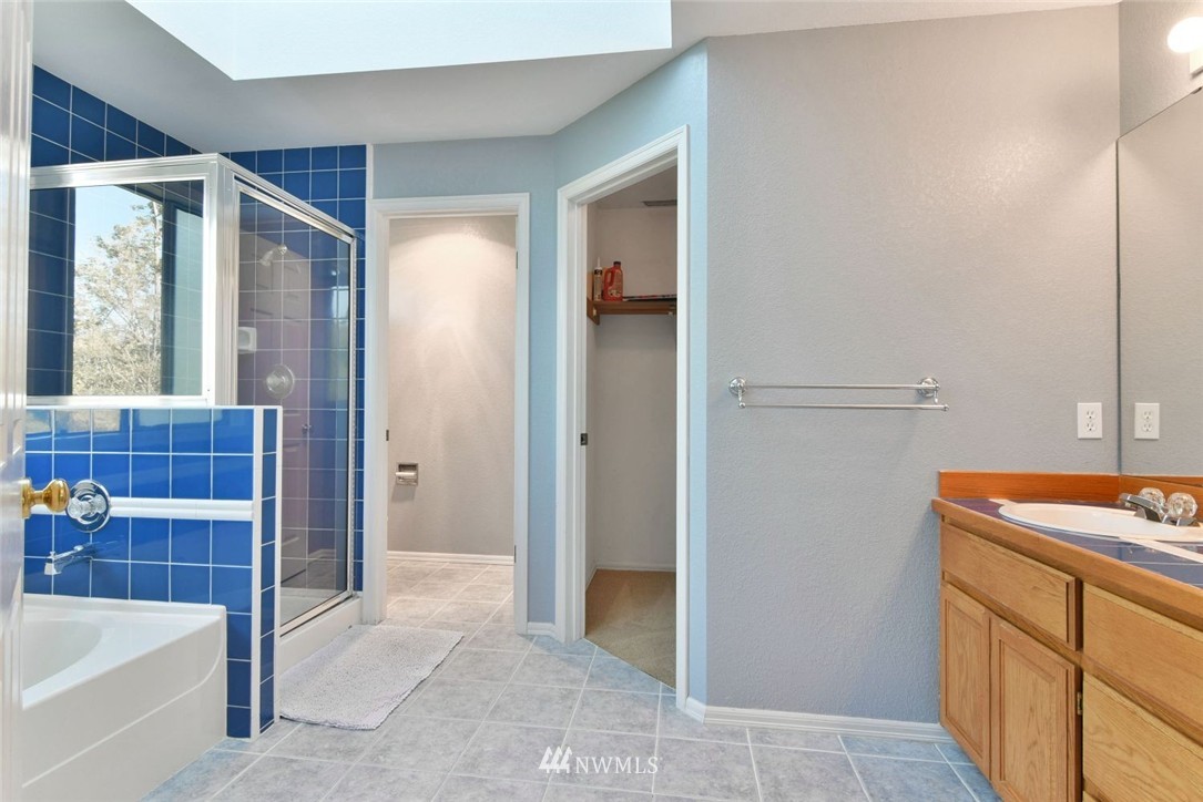 22405 6th Drive Southeast Bothell, WA 98021 - Photo 13 of 23 Gallery Image 13