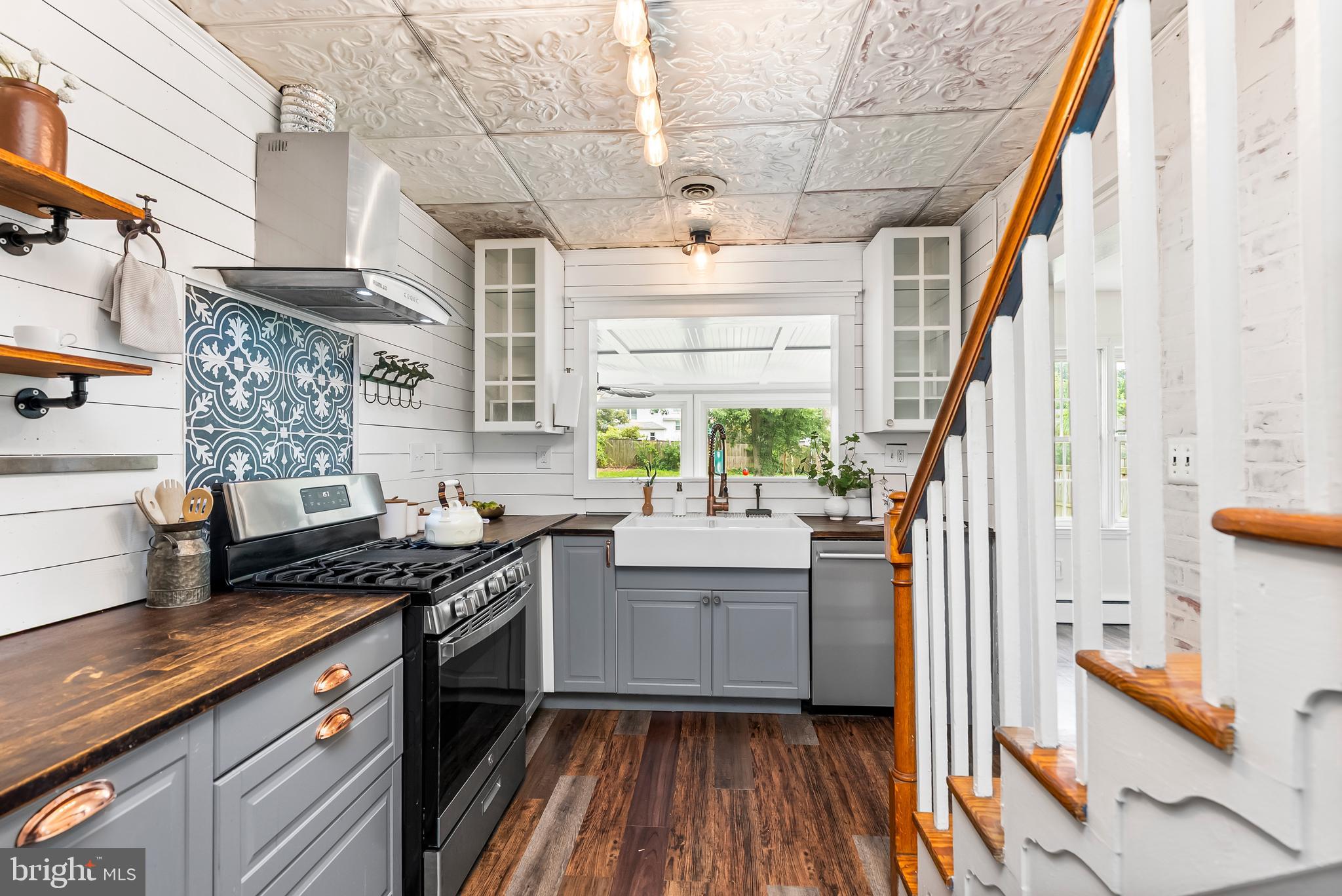 2111 Oak Lodge Road Baltimore, MD 21228 - Photo 18 of 39 Gallery Image 18
