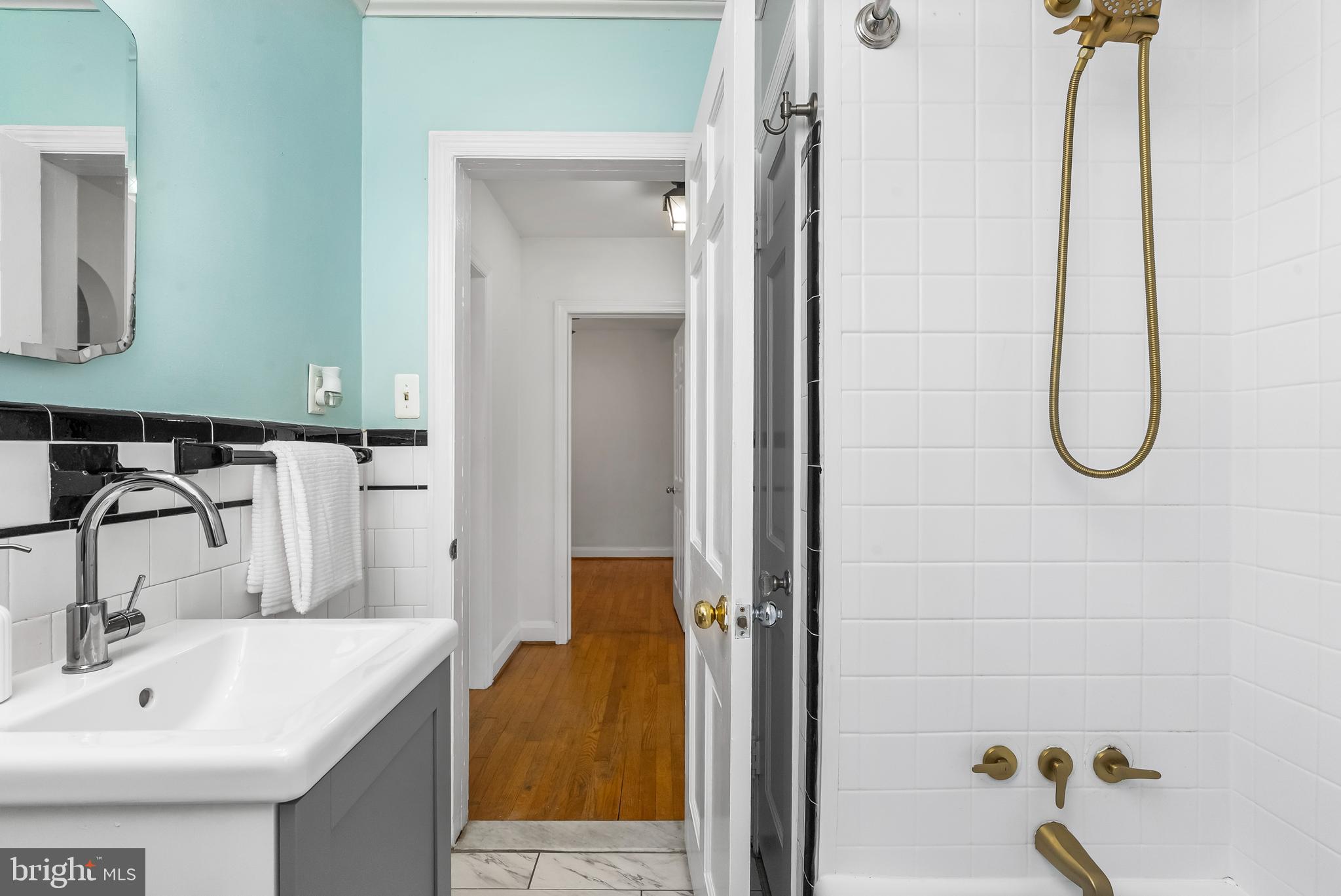 2111 Oak Lodge Road Baltimore, MD 21228 - Photo 25 of 39 Gallery Image 25