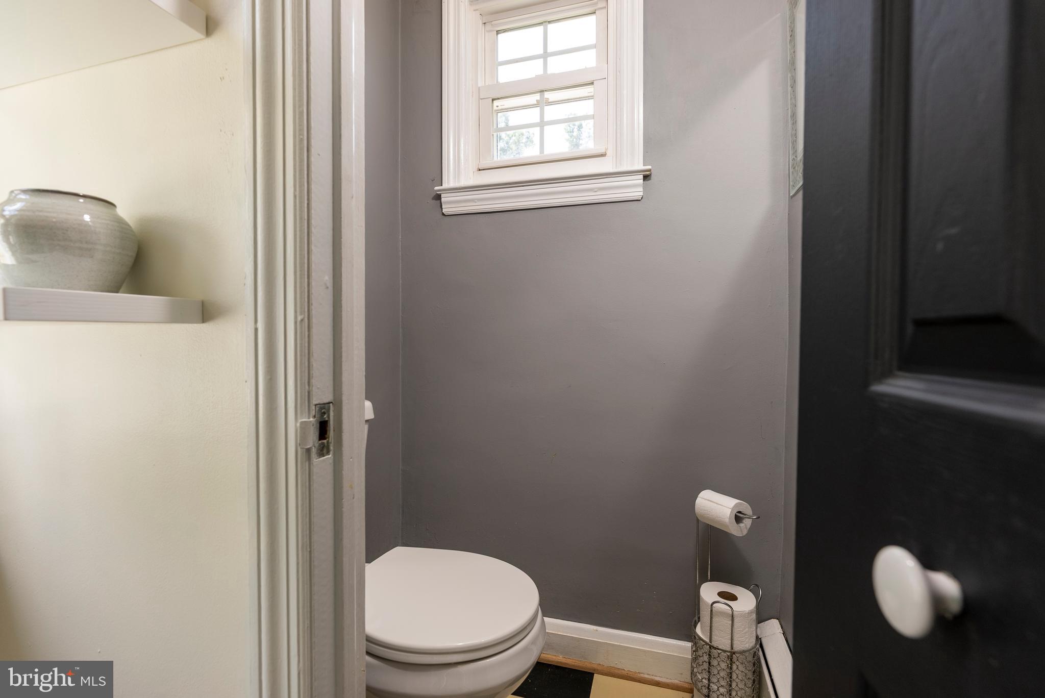 2111 Oak Lodge Road Baltimore, MD 21228 - Photo 29 of 39 Gallery Image 29
