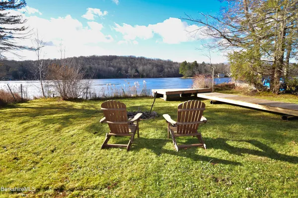 $390,000 | 260 Sherwood Drive, Becket, MA 01223