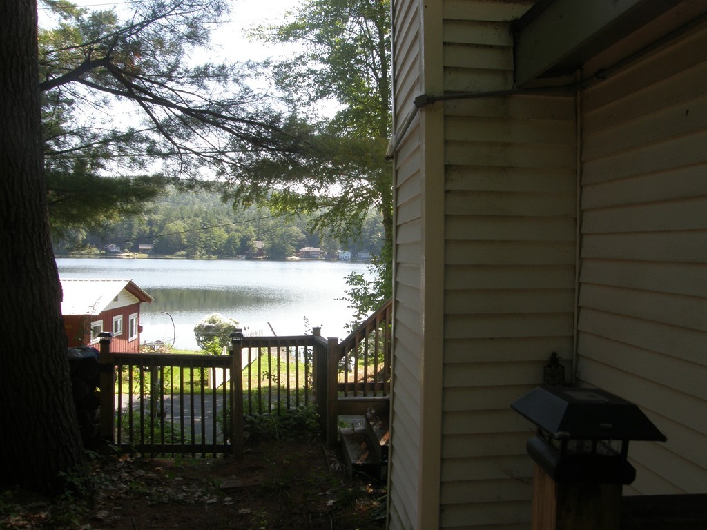 329 Wendell Road Warwick, MA 01378 - Photo 3 of 22