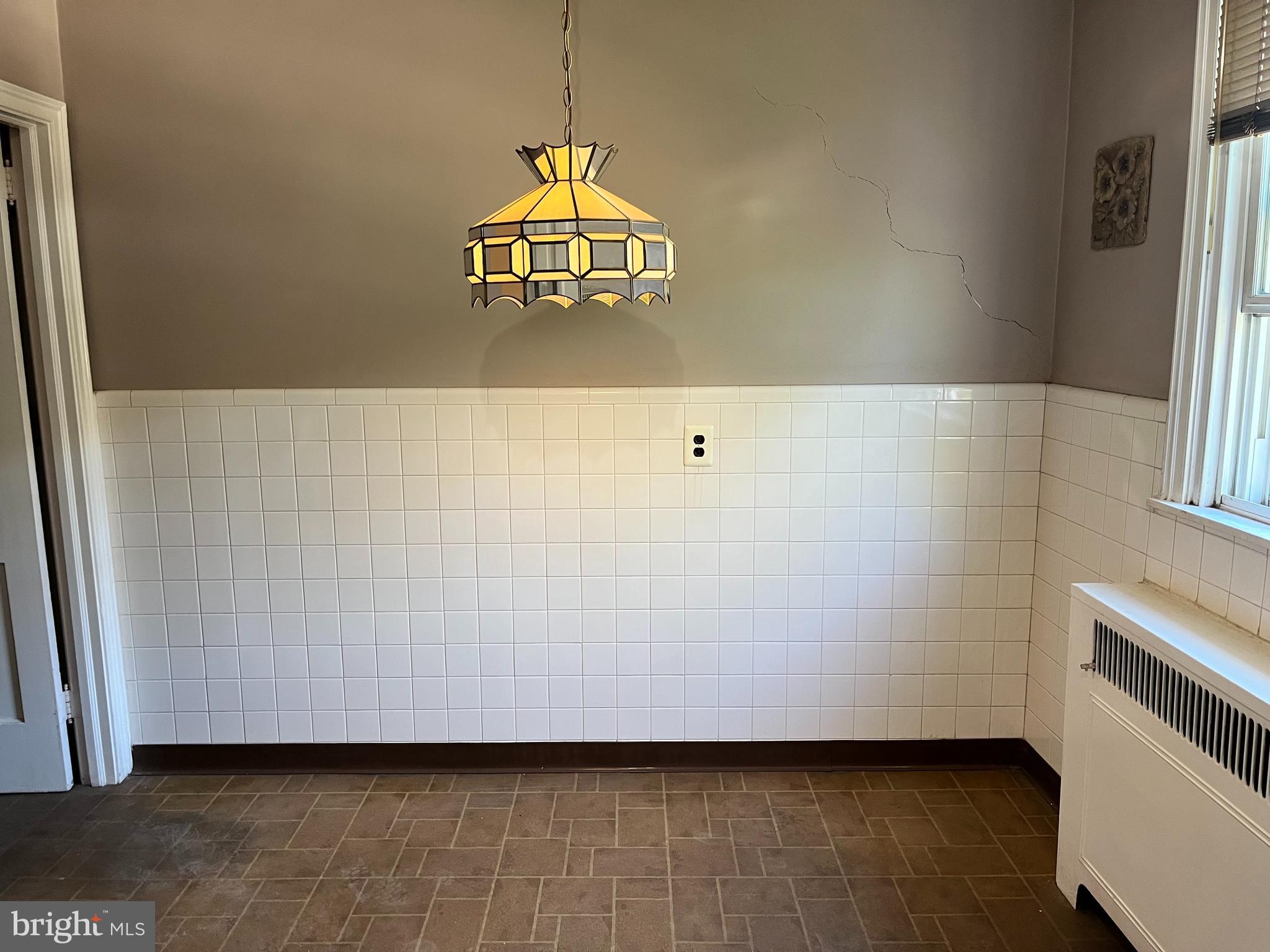6930 Large Street Philadelphia, PA 19149 - Photo 9 of 22 Kitchen Breakfast nook