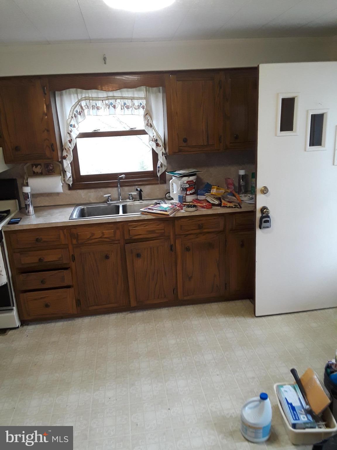 6114 Hess Road Hancock, MD 21750 - Photo 21 of 30 Kitchen
