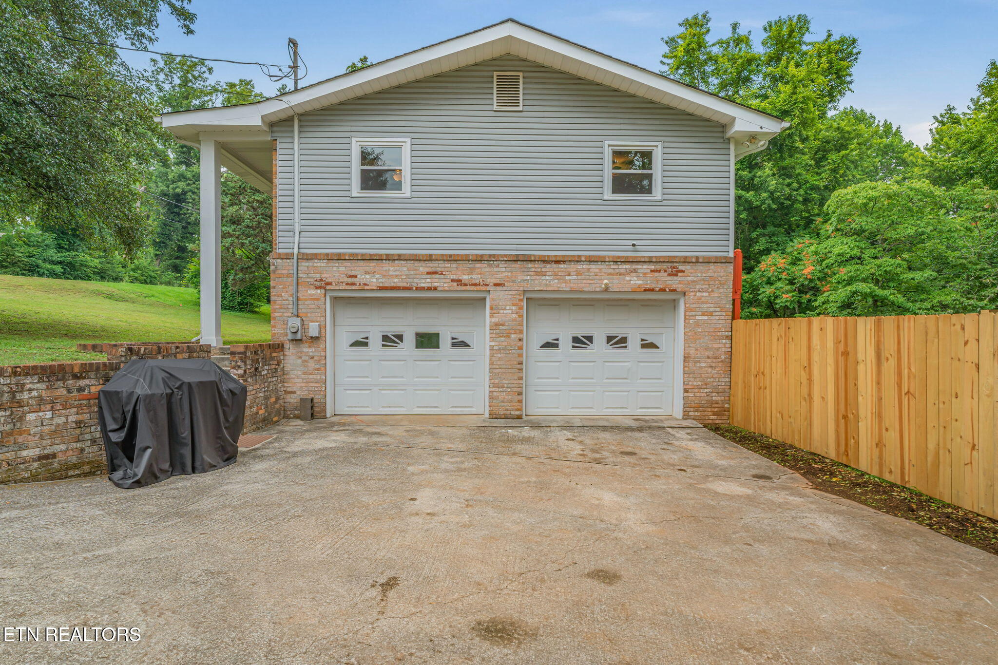 1221 Laurel Road Clinton, TN 37716 - Photo 6 of 41 7-web-or-mls-1221 Laurel Road-34