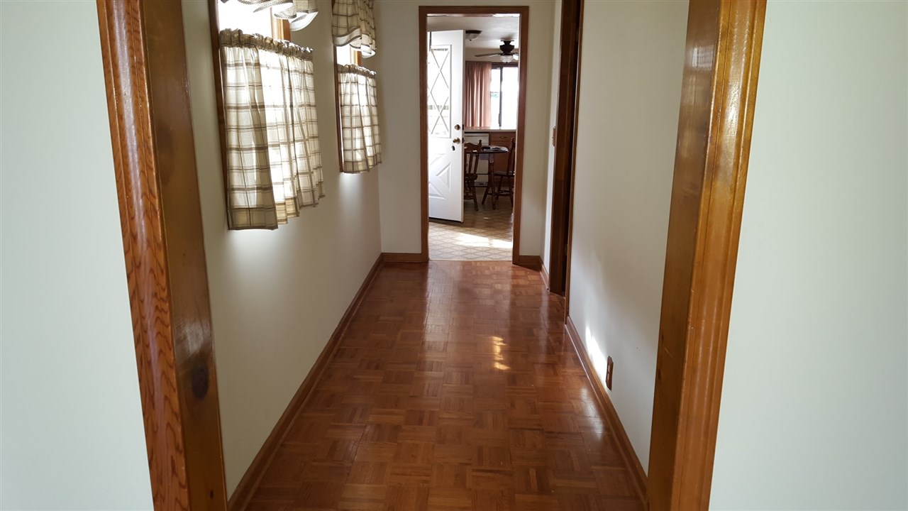 920 Edgar Street Evansville, IN 47710 - Photo 5 of 36