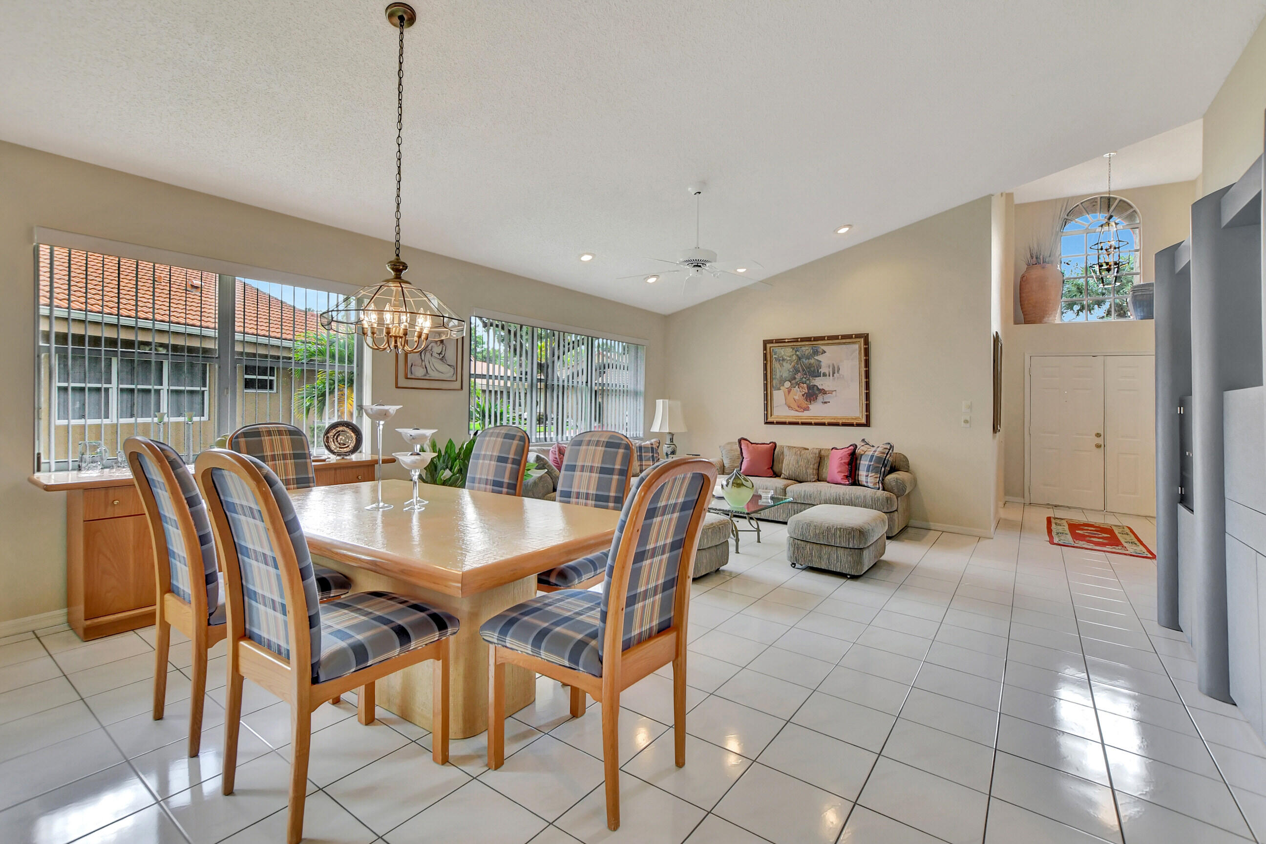11119 Autoro Court Boca Raton, FL 33498 - Photo 8 of 27 10_dsc_0046