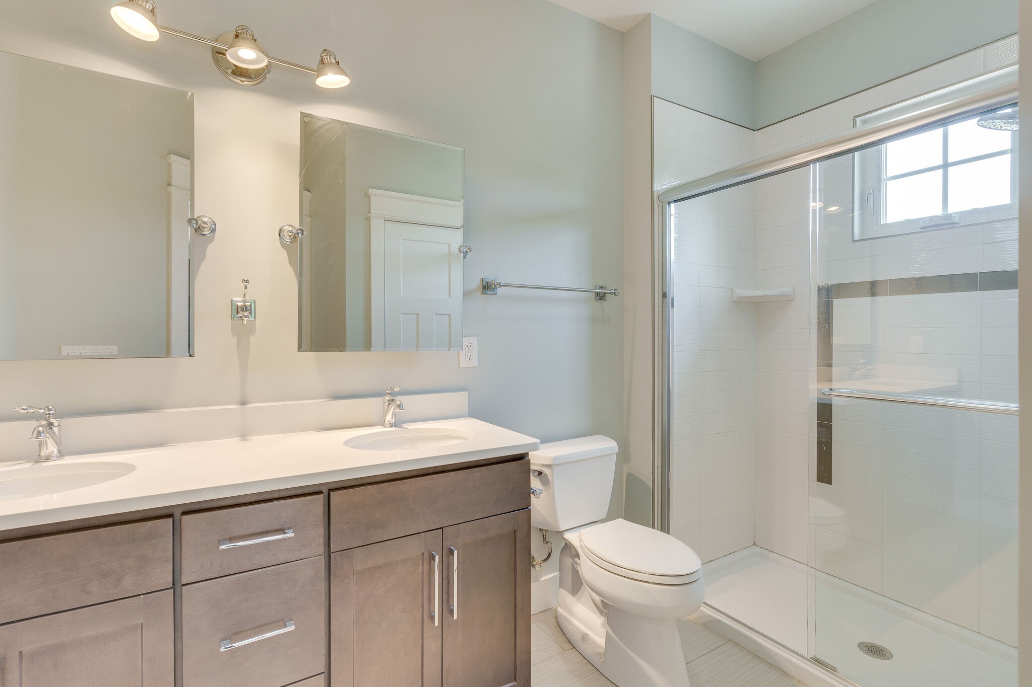 1711 Ridley Boulevard Nashville, TN 37203 - Photo 19 of 49 a bathroom with a sink and a toilet