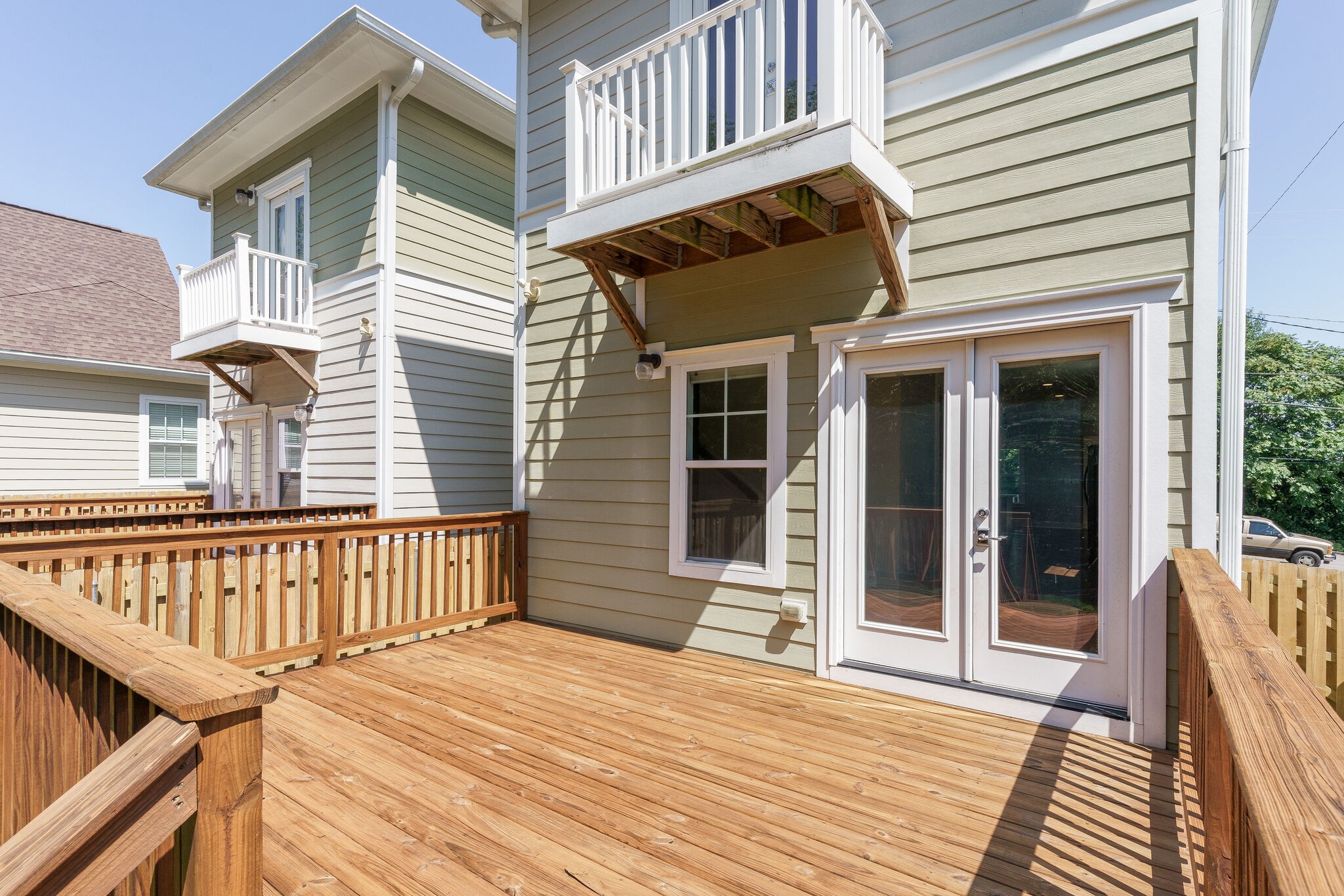 1711 Ridley Boulevard Nashville, TN 37203 - Photo 23 of 49 a view of a house with a deck