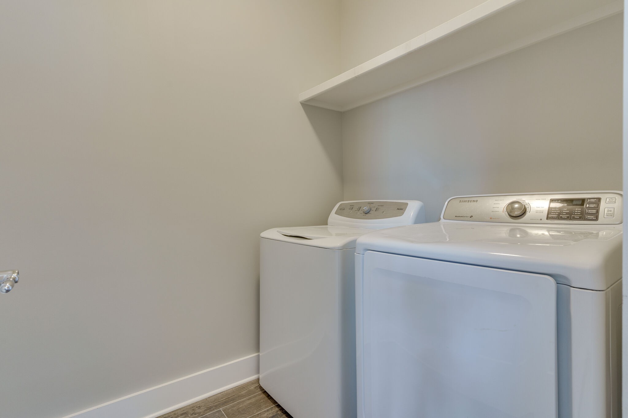 1711 Ridley Boulevard Nashville, TN 37203 - Photo 41 of 49 a utility room with dryer and washer