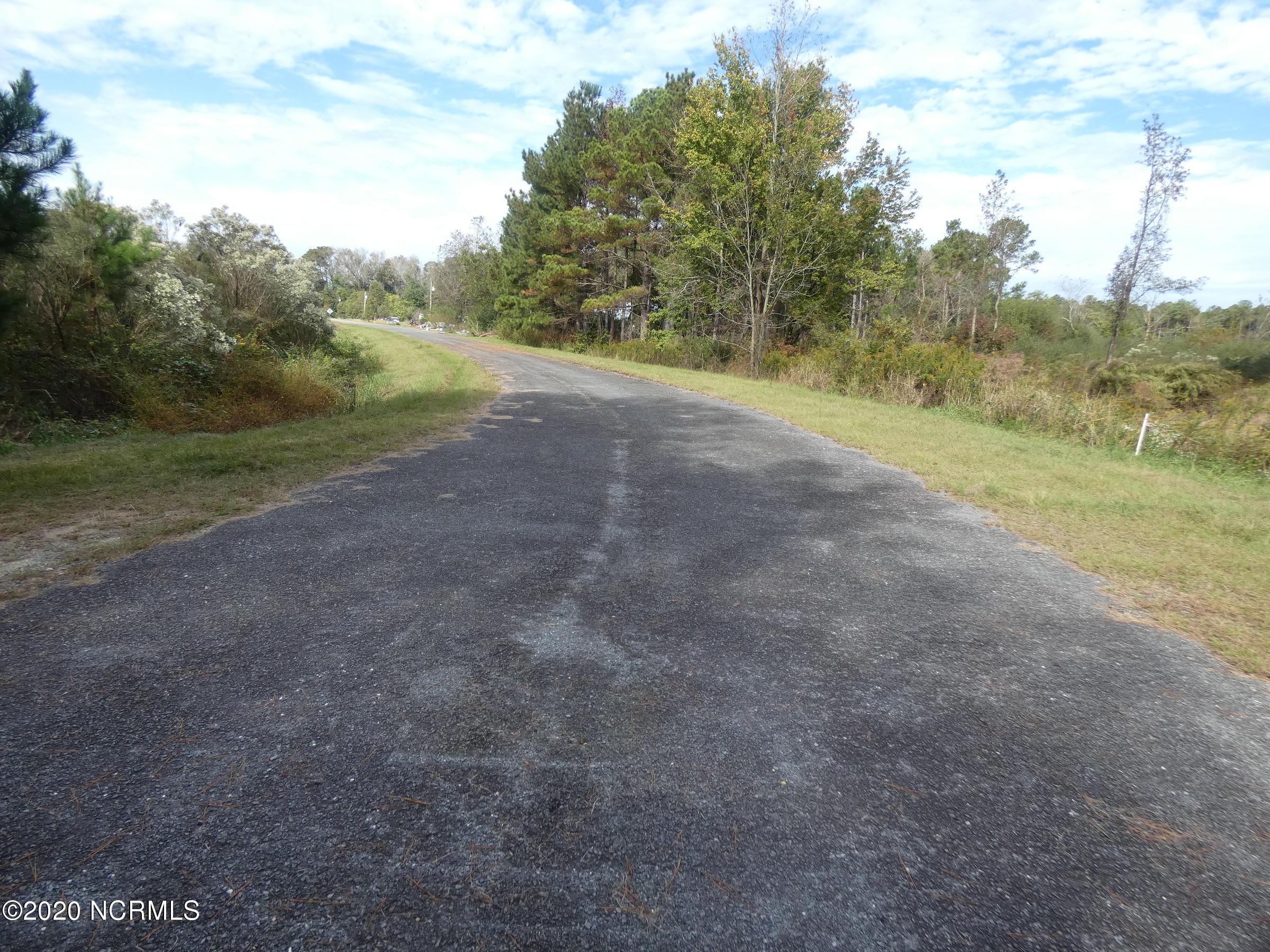1 Devond Tew Road Roseboro, NC 28382 - Photo 7 of 15 P1070999