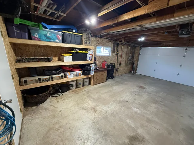 $184,900 | 505 West Van Dusen Street, Springfield, MN 56087