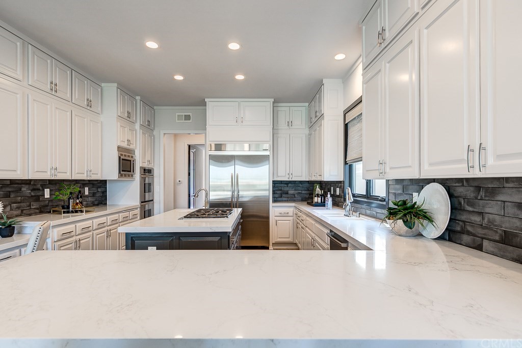 11 Marbella Dana Point, CA 92629 - Photo 13 of 50